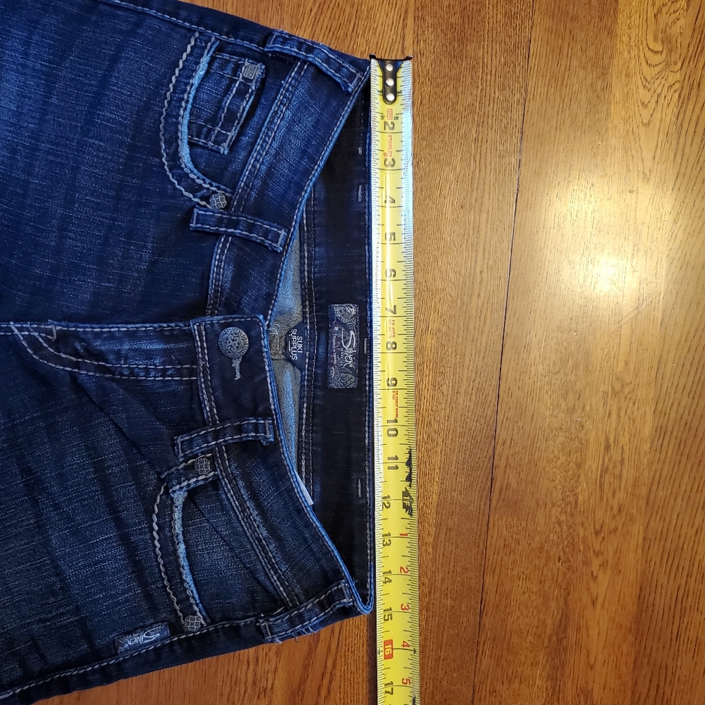 Silver Jean's - Picture 4 of 10